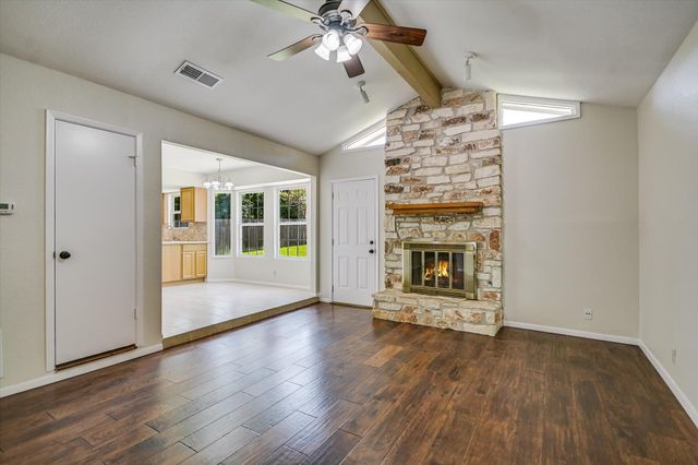 1307 Dove Haven DR, Pflugerville, TX 78660