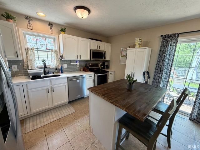 4644 Rathbone Drive, Evansville, IN 47725