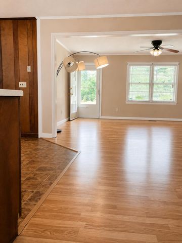 1247 Peurifoy Road, Walterboro, SC 29488