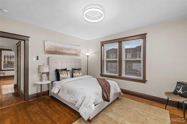 4331 S 38th Street, St Louis, MO 63116