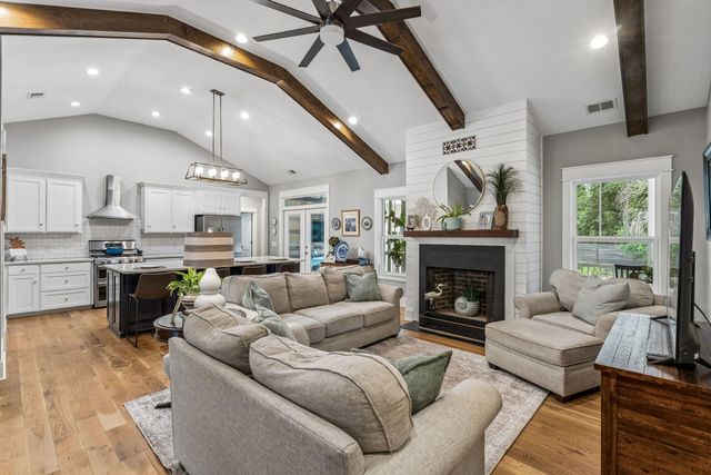 205 Holly Inn Road, Summerville, SC 29483
