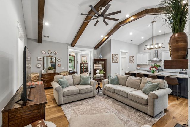 205 Holly Inn Road, Summerville, SC 29483