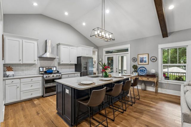 205 Holly Inn Road, Summerville, SC 29483