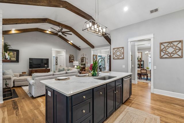 205 Holly Inn Road, Summerville, SC 29483