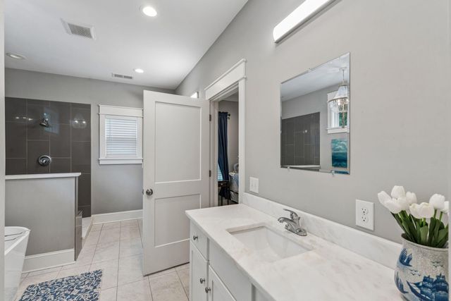 205 Holly Inn Road, Summerville, SC 29483