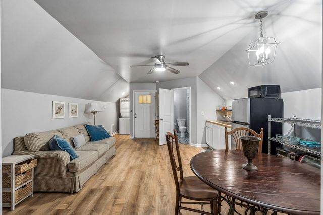 205 Holly Inn Road, Summerville, SC 29483