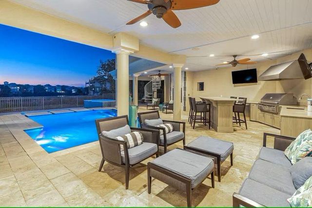 4643 Destiny Way, Destin, FL 32541