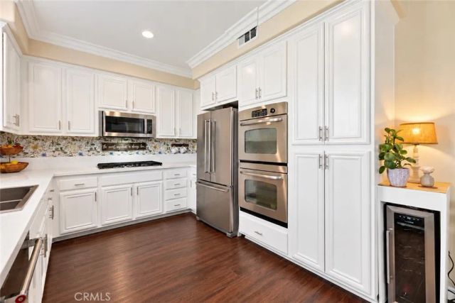 40435 Charlesburg Drive, Temecula, CA 92591