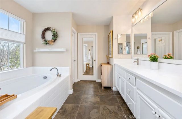 40435 Charlesburg Drive, Temecula, CA 92591