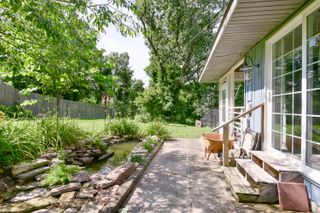 802 Hickory Street, Cassville, MO 65625