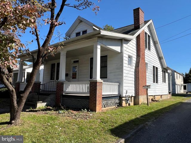 272 CLARK ST, Lemoyne, PA 17043