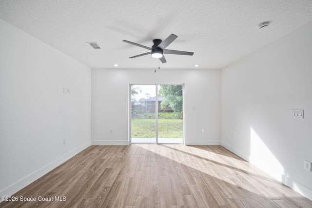 1032 Tevis Street SE, Palm Bay, FL 32909