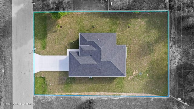 1032 Tevis Street SE, Palm Bay, FL 32909