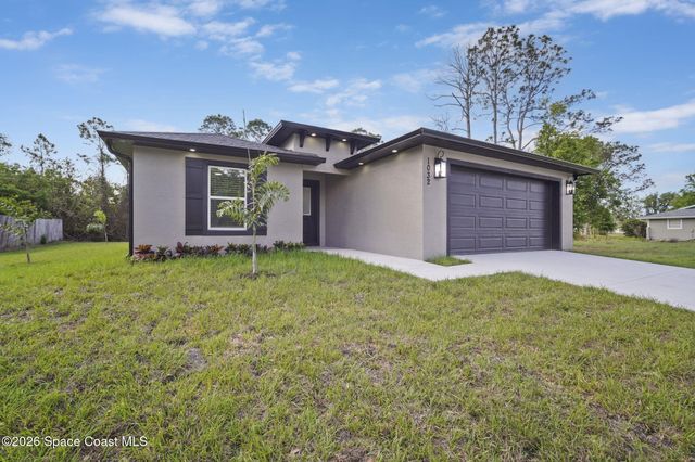 1032 Tevis Street SE, Palm Bay, FL 32909
