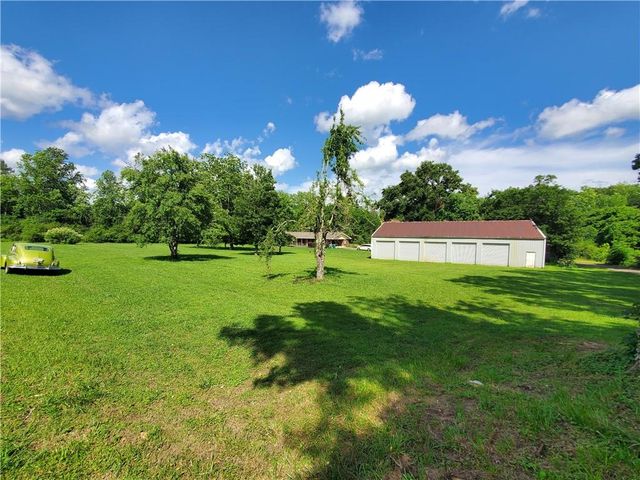 7564 Ball Ground Highway, Ball Ground, GA 30107