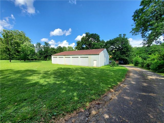 7564 Ball Ground Highway, Ball Ground, GA 30107