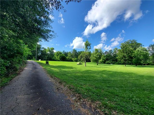 7564 Ball Ground Highway, Ball Ground, GA 30107