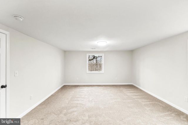 190 SMOKEY BEAR TRL, Harpers Ferry, WV 25425