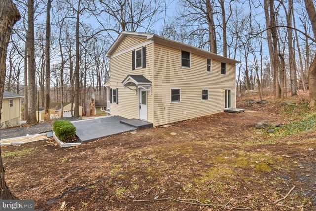 190 SMOKEY BEAR TRL, Harpers Ferry, WV 25425