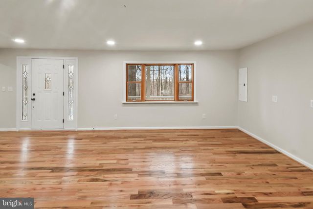 190 SMOKEY BEAR TRL, Harpers Ferry, WV 25425