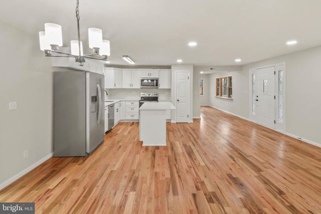 190 SMOKEY BEAR TRL, Harpers Ferry, WV 25425