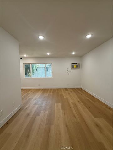 14805 Chase Street 224, Panorama City, CA 91402