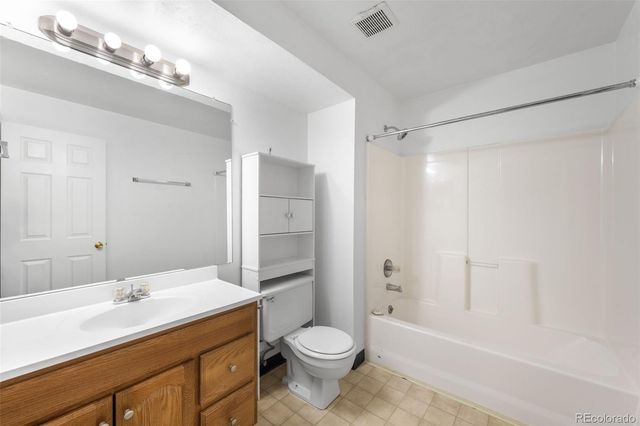 4896 S Dudley Street 6-5, Littleton, CO 80123