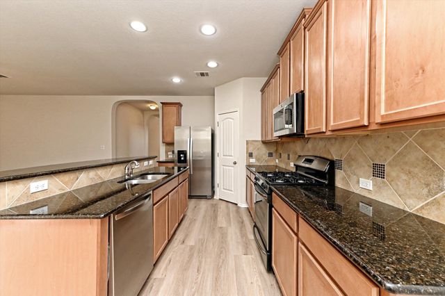 31 Stone Terrace DR, Austin, TX 78735