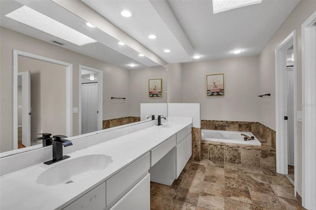 6047 SHORE LINE DRIVE, Orlando, FL 32819