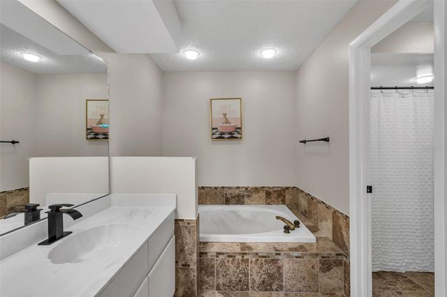 6047 SHORE LINE DRIVE, Orlando, FL 32819