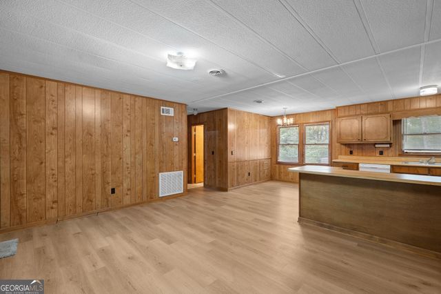 214 Ashland Drive, Stockbridge, GA 30281