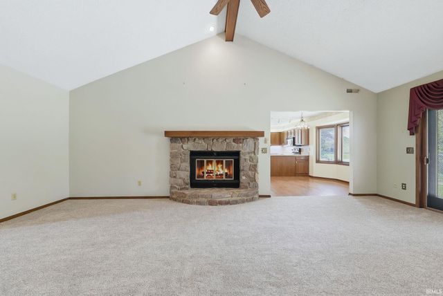 4909 Clovedale Drive, Woodburn, IN 46797