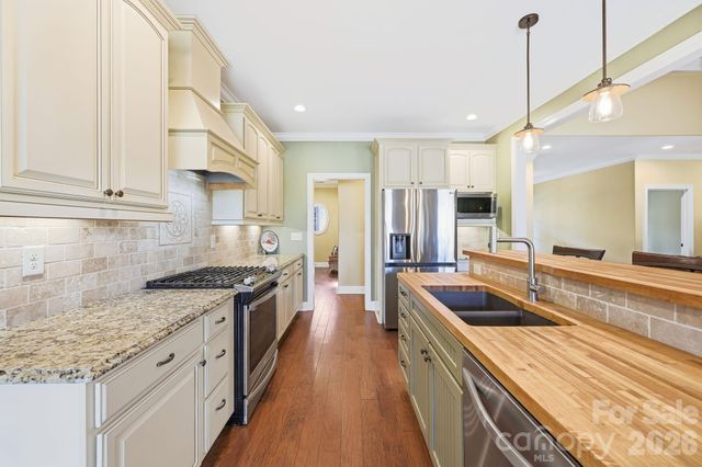 476 Ijames Church Road, Mocksville, NC 27028