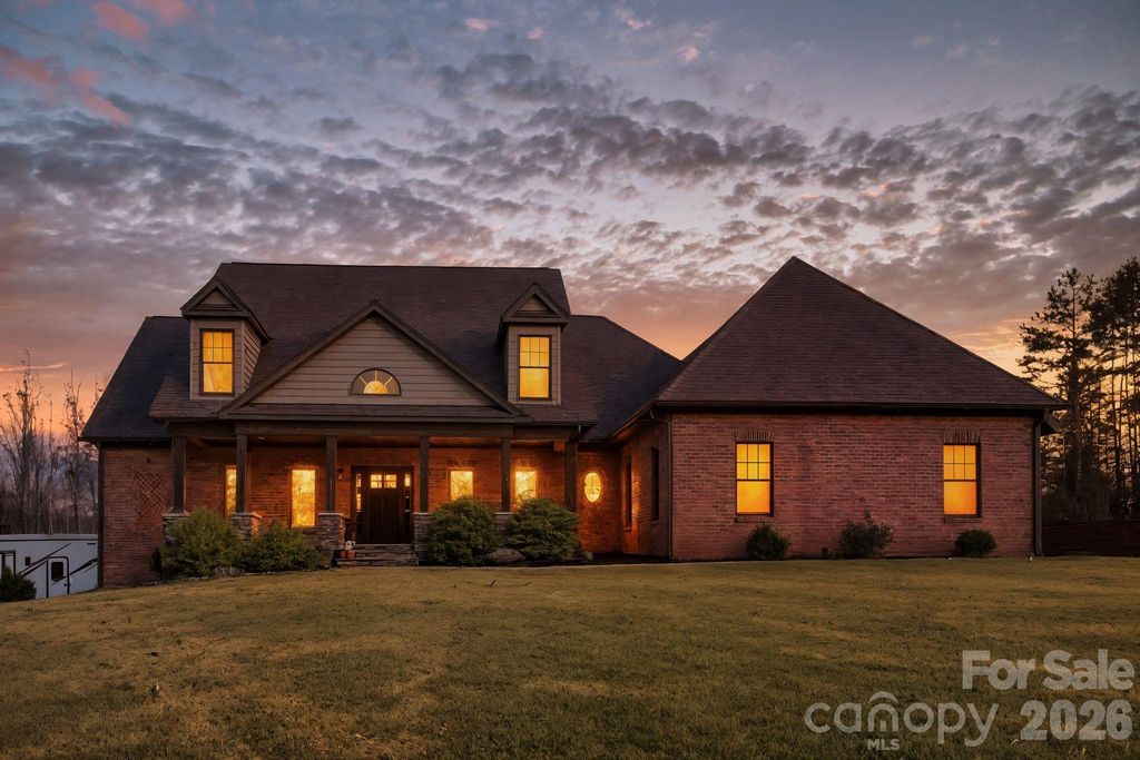 476 Ijames Church Road, Mocksville, NC 27028