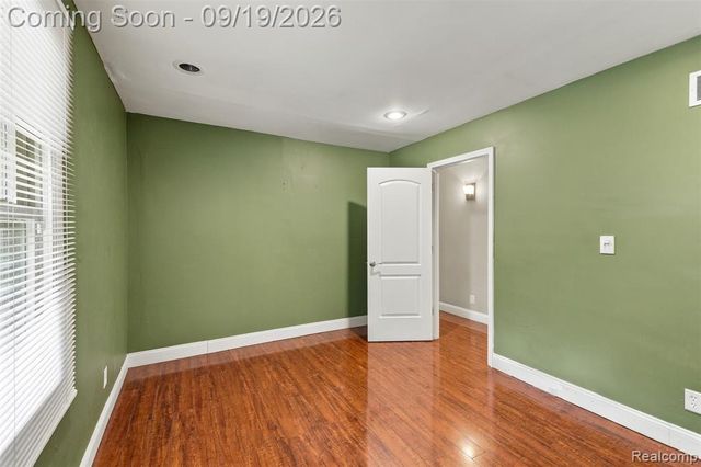 23806 Puritan Street, Detroit, MI 48223
