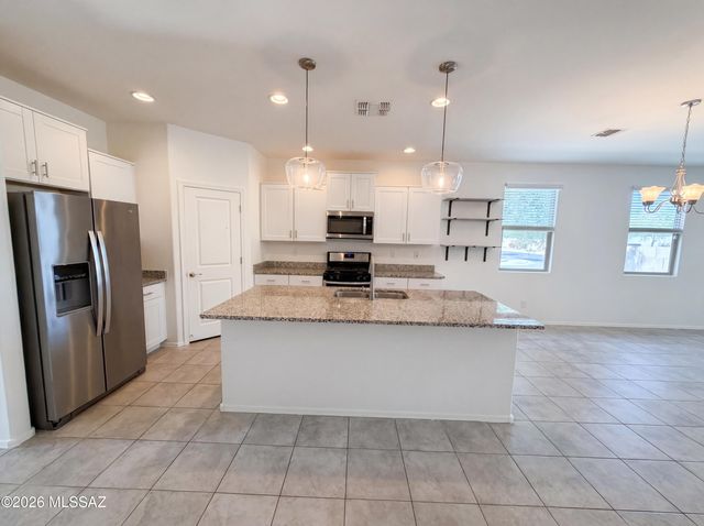 12701 N Gibbs Avenue, Marana, AZ 85653