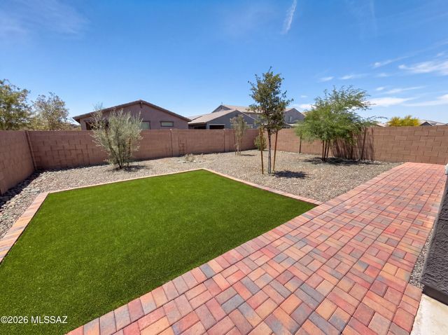 12701 N Gibbs Avenue, Marana, AZ 85653