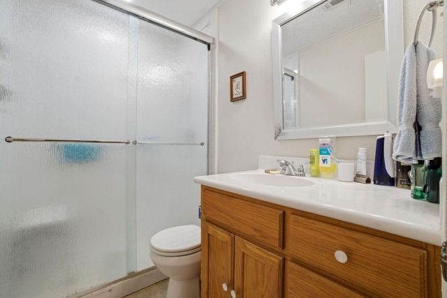 209 Red Oak Street, Livingston, TX 77351