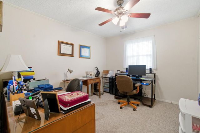 209 Red Oak Street, Livingston, TX 77351