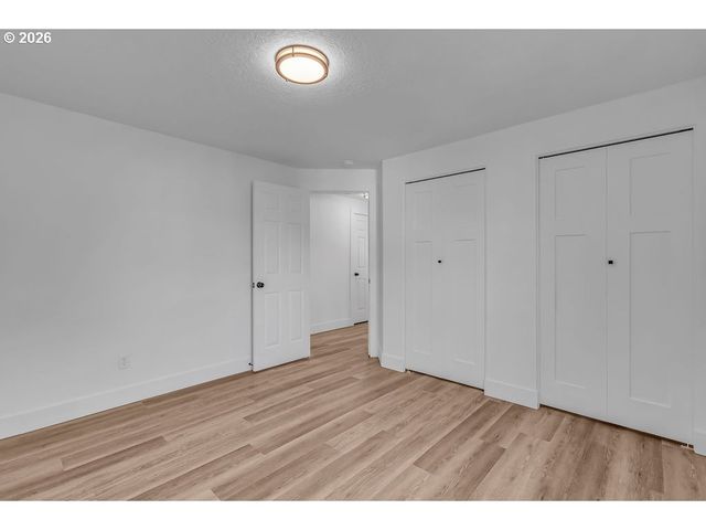 2427 EXMOOR Ct Se, Salem, OR 97317