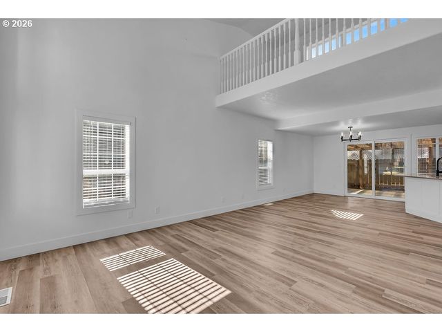 2427 EXMOOR Ct Se, Salem, OR 97317