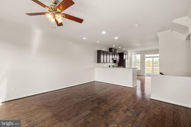 111 ROTUNDA DR, Stephenson, VA 22656