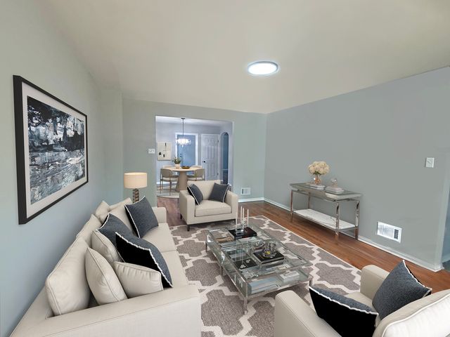 11142 S Emerald Avenue, Chicago, IL 60628