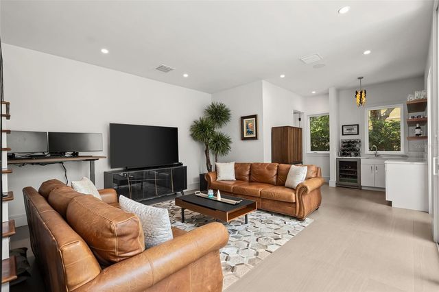 660 W MORSE BOULEVARD, Winter Park, FL 32789