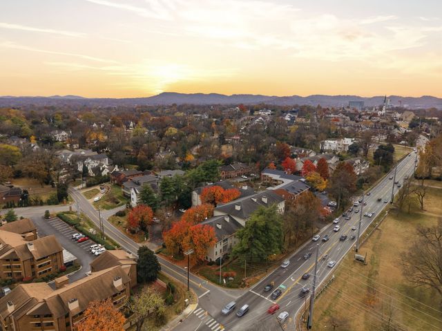 2039 Lombardy Ave, Nashville, TN 37215