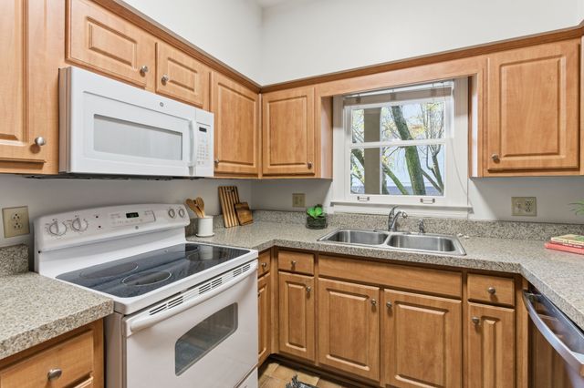 2039 Lombardy Ave, Nashville, TN 37215