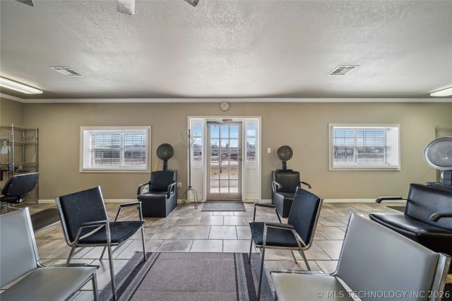 1831 N Highway 66 Route, Catoosa, OK 74015