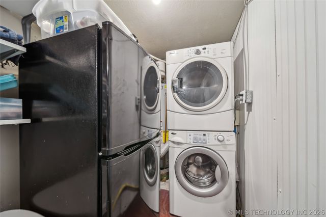 1831 N Highway 66 Route, Catoosa, OK 74015