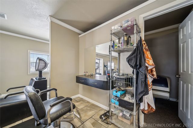 1831 N Highway 66 Route, Catoosa, OK 74015