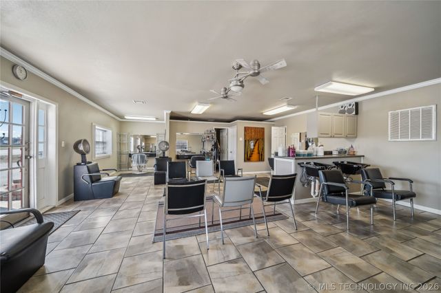 1831 N Highway 66 Route, Catoosa, OK 74015